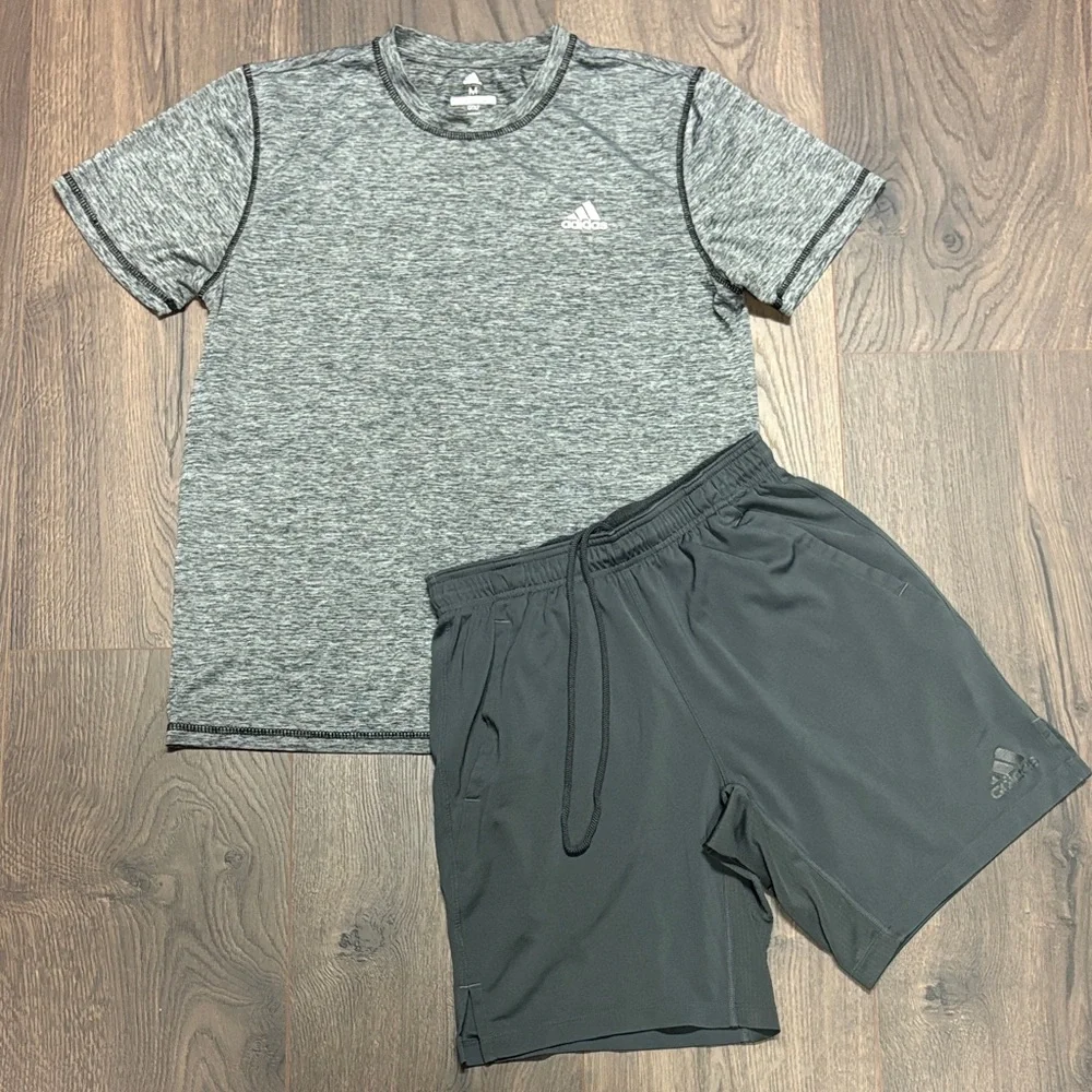 Adidas Bundle - Charcoal Men's Athletic Shorts and heathered grey dry fit tee -M